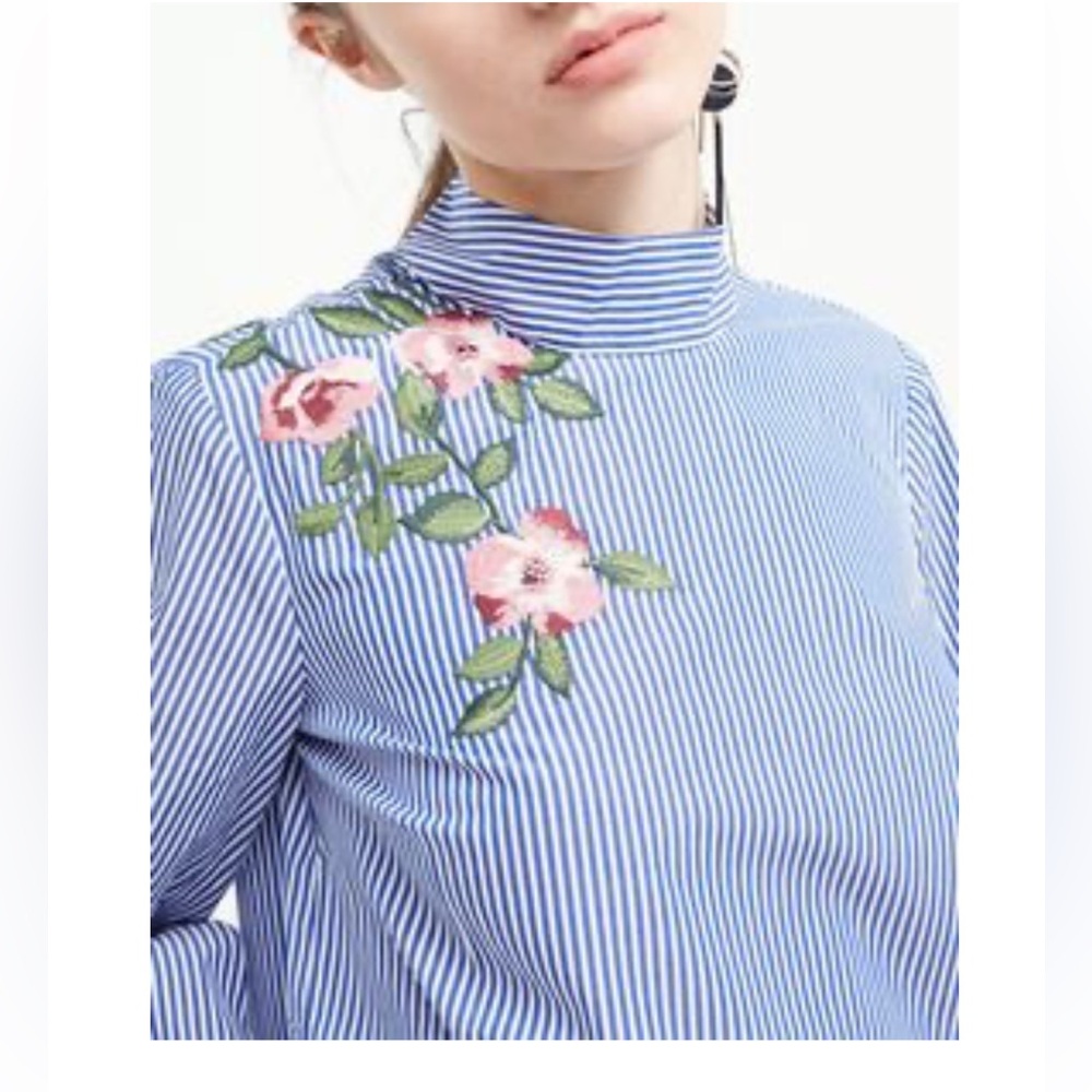 Stradivarius Blue and White Striped Blouse with Pink Floral Embroidery